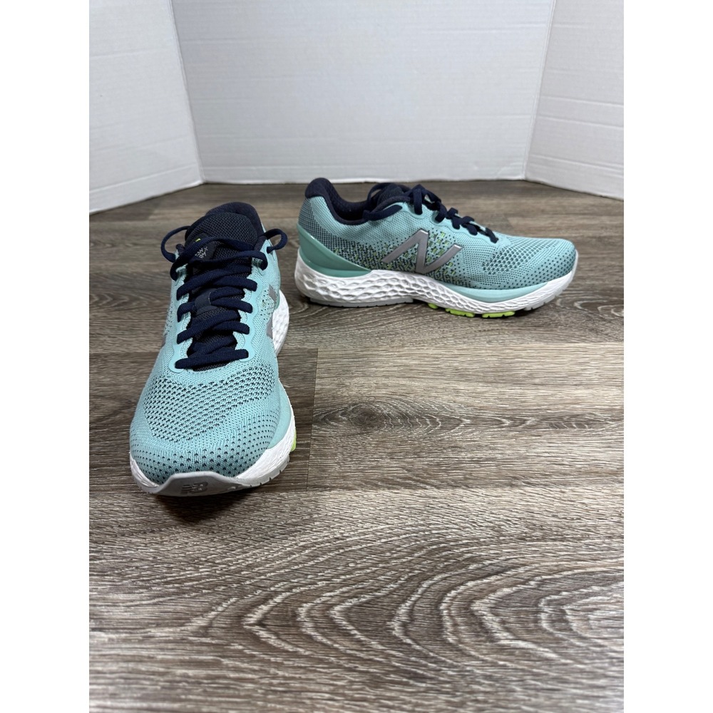 New Balance Fresh Foam Womens Running Shoes Blue/Mint Navy Size 7 Pastel